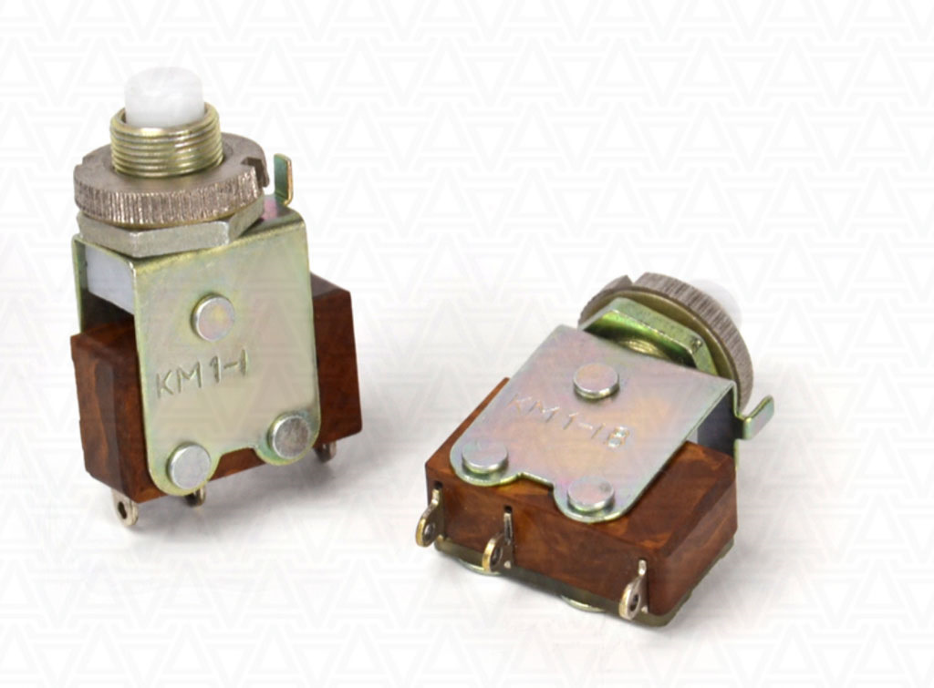 Переключатель концевой КМ1-1 on-off 3pin 3A 250V