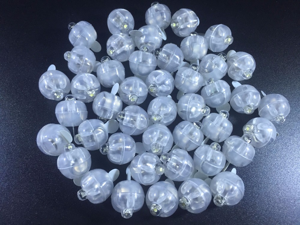 Светодиод 3v 5мм для воздушных шаров 1,5см 2*AG3 12часов RGB