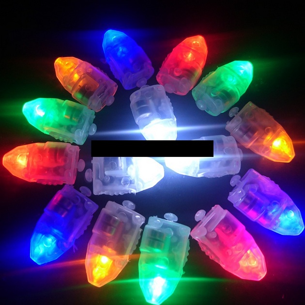 Светодиод для воздушных шаров 1,0*1,5*3см 2*AG3 12часов RGB с креплением