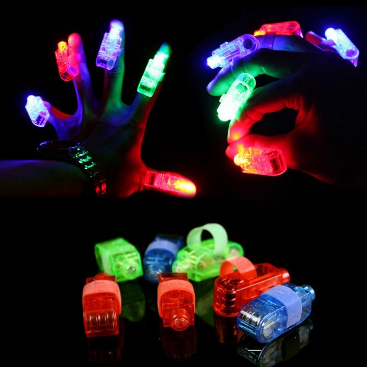 Светодиод 1,6*4см 3*AG3 12часов RGB с креплением на пальцы