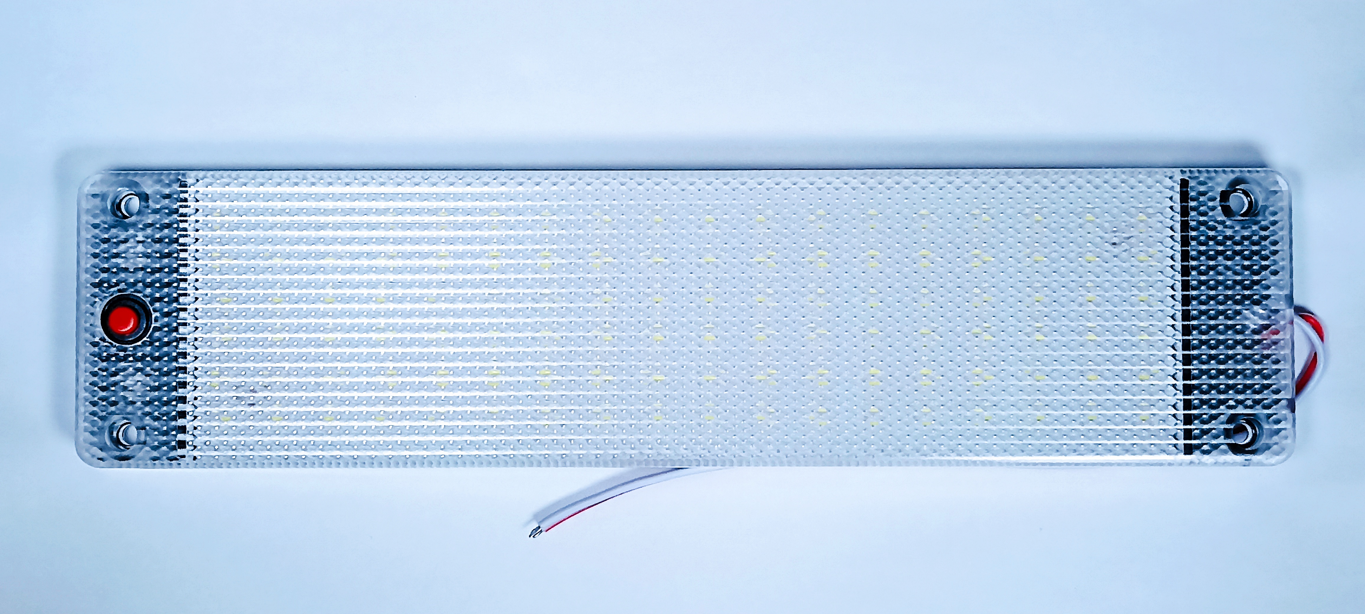 Площадка светодиодная салонная 108LED(10*60*245мм), кнопка ВКЛ, скотч+болты,12W, металл, 9V-32V, 1шт.