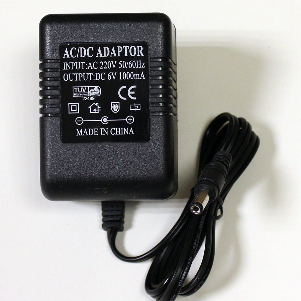 Блок питания не стабил. трансф. 6V 1A  AC/DC шт2,5*5,5мм