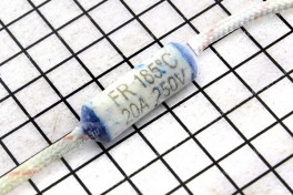 Термопредохранитель FR 20А 250v Т=185°С аксиал, керамика выводы 180мм