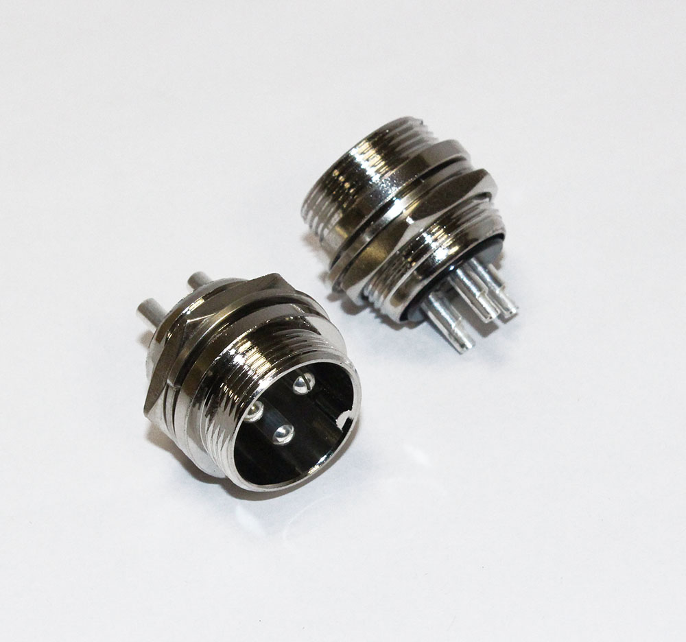 Штекер MIC20/GX20 3pin 22мм 7А 250В на корпус 1шт
