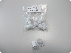 Автолампа светодиодная Т10 (W2,1-9,5d) белая, 4 диода, (б/цокольная) 12V Луч
