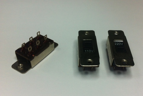 Переключатель движковый (ползунковый) 3*2pin 2полож. 220V/110V с пазом вертик.