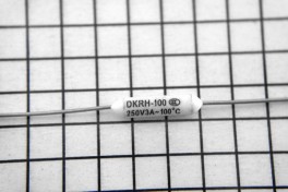 Термопредохранитель RY-01 3А 250v Т=100°С аксиал