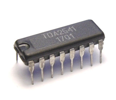 Микросхема отеч. К174УР5 =TDA2541 DIP16