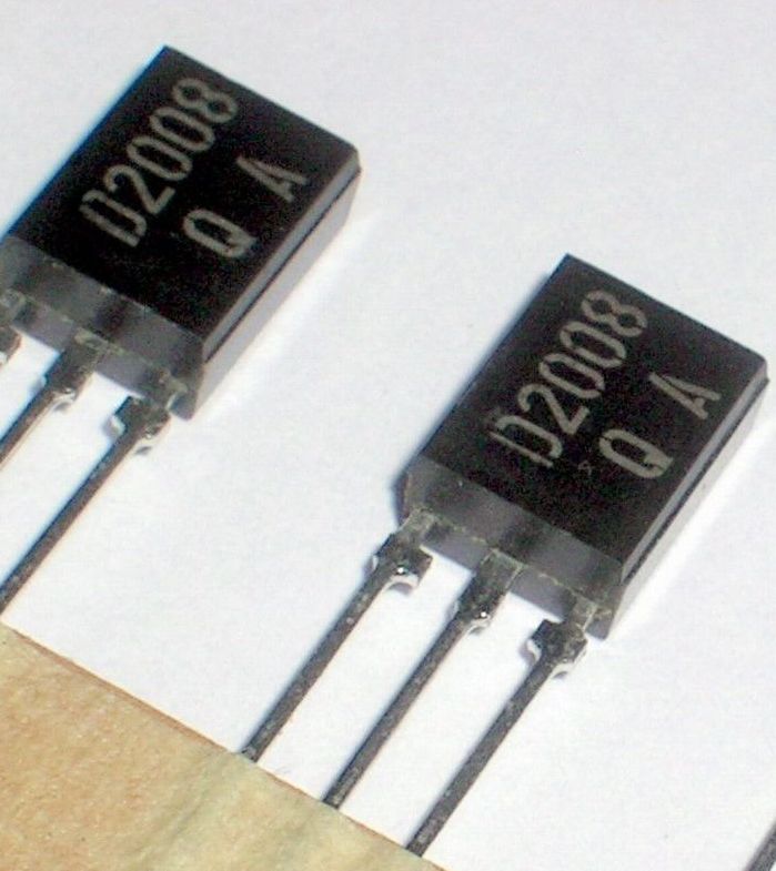 Транзистор имп. 2SD2008 TO92L