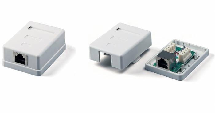 Компьютерная розетка 1гн 8P8C (RJ-45) 5E 03-0121