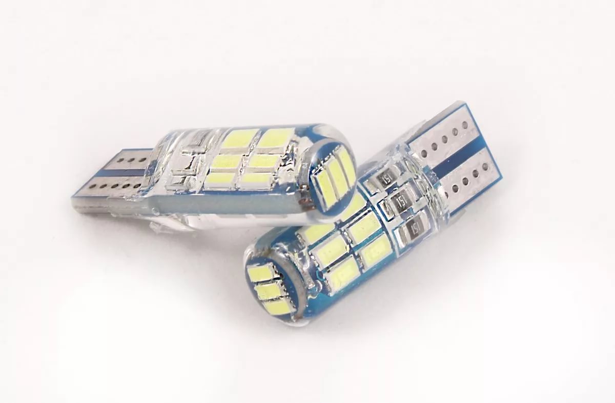 Автолампа светодиодная Т10 (W2,1-9,5d) белая, 15 SMD 3014 диода, СИЛИКОН, (б/цокольная) 12V